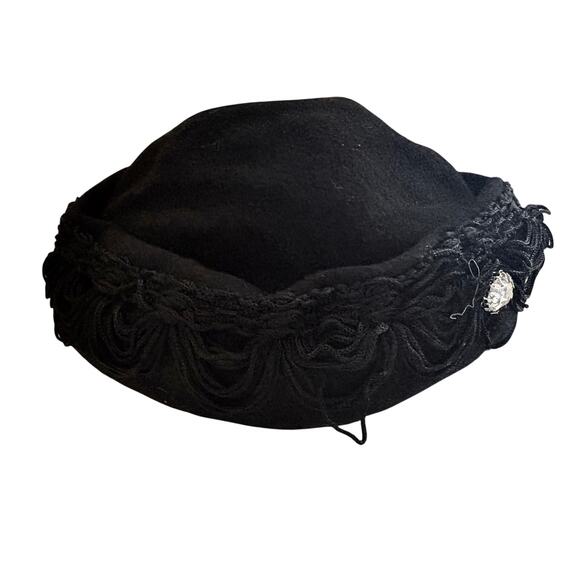 Vintage 1940\'s WW2 Doeskin Brand Black Wool Felt Pillbox Hat Pinup Round Retro main image 4